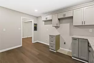 4210 Rockbridge Rd, Stone Mountain, GA 30083 - Photo 11