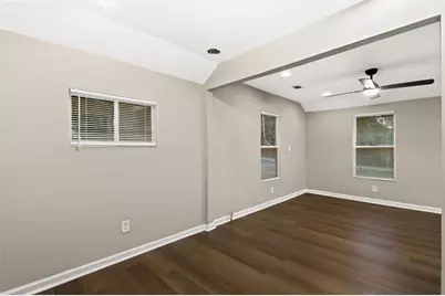4210 Rockbridge Road, Stone Mountain, GA 30083 - Photo 15