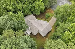 7035 Crossview Dr, Cumming, GA 30041 - Photo 41