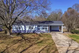 284 Doster Ave, Monroe, GA 30656 - Photo 1
