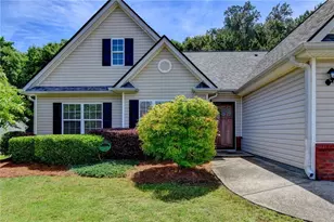 2523 Weycroft Ln, Dacula, GA 30019 - Photo 3