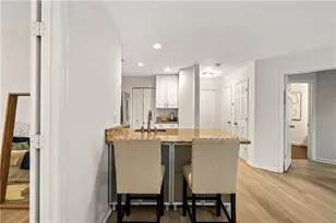 209 14th St NE, Atlanta, GA 30309 - Photo 9