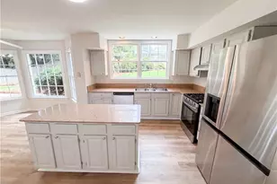 2178 Whitehall Dr NE, Marietta, GA 30066 - Photo 7