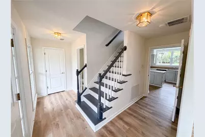 2178 Whitehall Drive NE, Marietta, GA 30066 - Photo 3