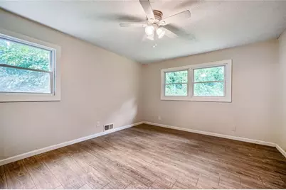 5042 Stephens Drive SW, Lilburn, GA 30047 - Photo 21
