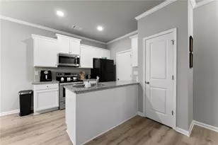 3709 Acorn Dr, Oakwood, GA 30566 - Photo 9