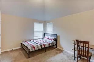 341 Chandler Bluff Ct, Grayson, GA 30017 - Photo 33