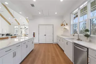302 Pinecone Pl, Alpharetta, GA 30022 - Photo 13