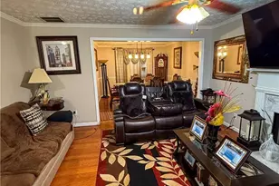 1110 Meadow Walk Ave, Lawrenceville, GA 30044 - Photo 21