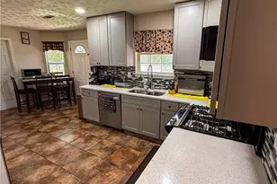 1110 Meadow Walk Ave, Lawrenceville, GA 30044 - Photo 131