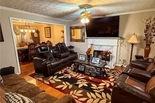 1110 Meadow Walk Ave, Lawrenceville, GA 30044 - Photo 23