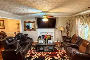 1110 Meadow Walk Ave, Lawrenceville, GA 30044 - Photo 47