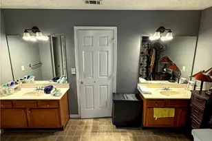 1110 Meadow Walk Ave, Lawrenceville, GA 30044 - Photo 99