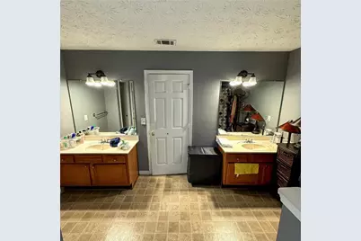 1110 Meadow Walk Avenue, Lawrenceville, GA 30044 - Photo 101