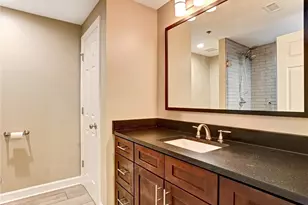 3435 Kingsboro Rd NE, Atlanta, GA 30326 - Photo 29