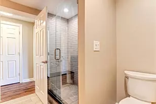 3435 Kingsboro Rd NE, Atlanta, GA 30326 - Photo 29