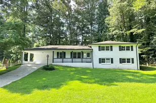 210 Suburban Dr NE, Kennesaw, GA 30144 - Photo 1