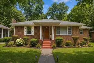 2647 Elsinore St, Atlanta, GA 30344 - Photo 1