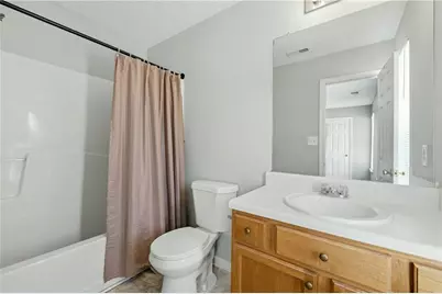 2945 Falling Water Point, Atlanta, GA 30349 - Photo 17