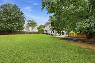 1960 Rocksram Dr, Buford, GA 30519 - Photo 33