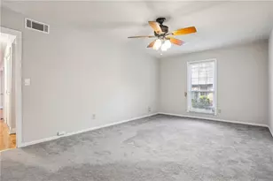 6851 Roswell Rd, Sandy Springs, GA 30328 - Photo 21