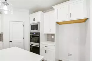8250 Crooked Crk Dr, Cumming, GA 30028 - Photo 21