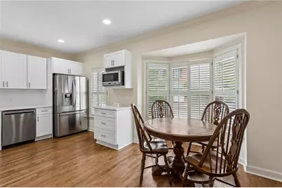 3685 Peachtree Road NE #16, Atlanta, GA 30319 - Photo 21