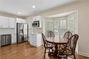 3685 Peachtree Rd NE, Atlanta, GA 30319 - Photo 21
