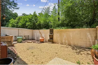 3685 Peachtree Road NE #16, Atlanta, GA 30319 - Photo 43