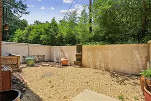 3685 Peachtree Rd NE, Atlanta, GA 30319 - Photo 43