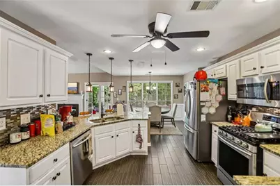 105 Stratford Circle, Stockbridge, GA 30281 - Photo 7