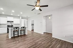402 Rockview Dr, Canton, GA 30114 - Photo 13