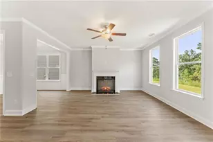 7376 Rocklin Ln, Flowery Branch, GA 30542 - Photo 7