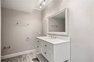 6851 Roswell Rd, Sandy Springs, GA 30328 - Photo 19