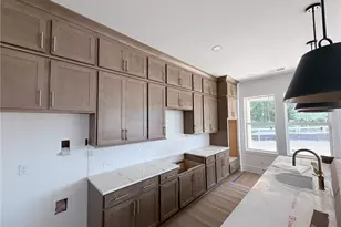 1916 Allyan Dr NE, Marietta, GA 30066 - Photo 11