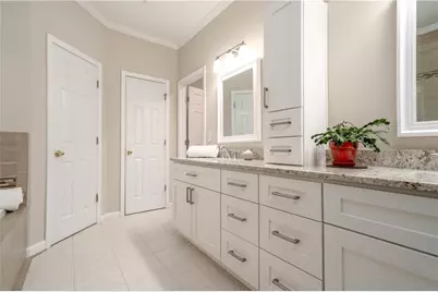 1233 Parkview Lane NW, Kennesaw, GA 30152 - Photo 3