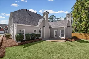 1233 Parkview Ln NW, Kennesaw, GA 30152 - Photo 9