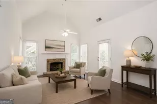 1233 Parkview Ln NW, Kennesaw, GA 30152 - Photo 5