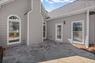 1233 Parkview Ln NW, Kennesaw, GA 30152 - Photo 9