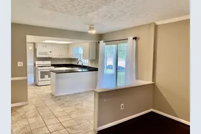 2121 Heritage Trace Drive, Marietta, GA 30062 - Photo 3
