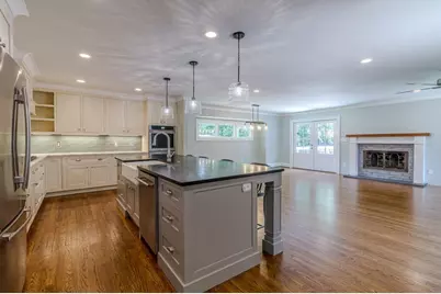 4456 Lake Ivanhoe Drive, Tucker, GA 30084 - Photo 11