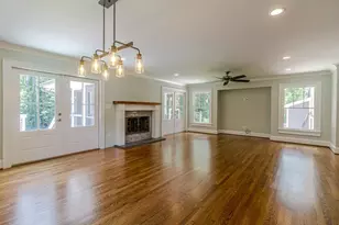 4456 Lake Ivanhoe Dr, Tucker, GA 30084 - Photo 9