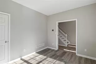 5667 Cascade Run SW, Atlanta, GA 30336 - Photo 5