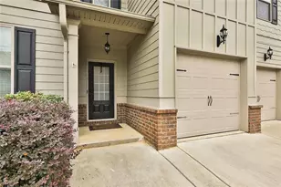 118 Village Pl, Newnan, GA 30265 - Photo 3