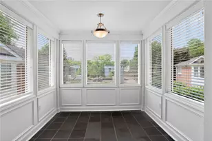 115 Peachtree Memorial Dr NW, Atlanta, GA 30309 - Photo 23