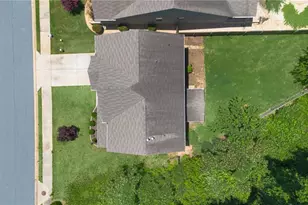 212 Woodford Dr, Canton, GA 30115 - Photo 39