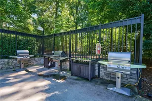 2870 Pharr Ct South NW, Atlanta, GA 30305 - Photo 23