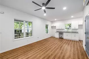 1631 Burton St SE, Atlanta, GA 30315 - Photo 9