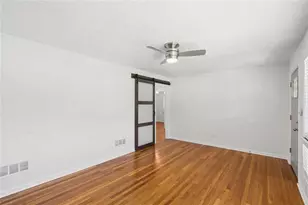 3296 Betty Cir, Decatur, GA 30032 - Photo 7