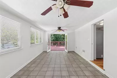 3296 Betty Circle, Decatur, GA 30032 - Photo 15